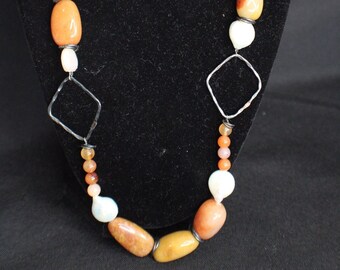 Freshwater Pearl & Natural Cut Stone Necklace