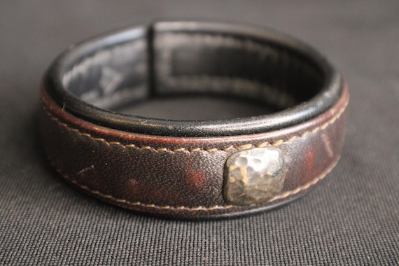 Silpada Leather And Burnished Silver Button Bracelet