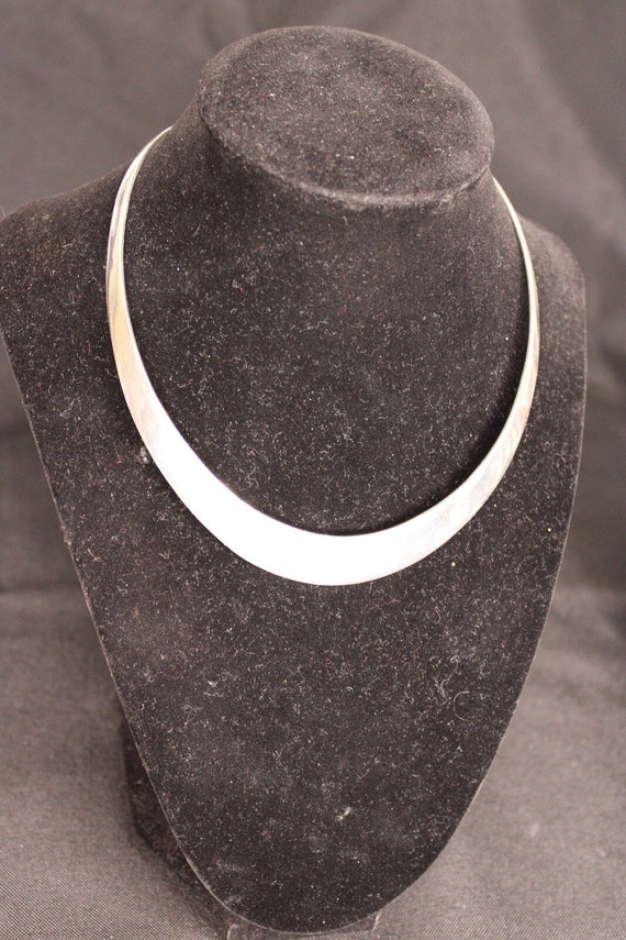 Vintage 925 Solid Sterling Silver Modern Collar