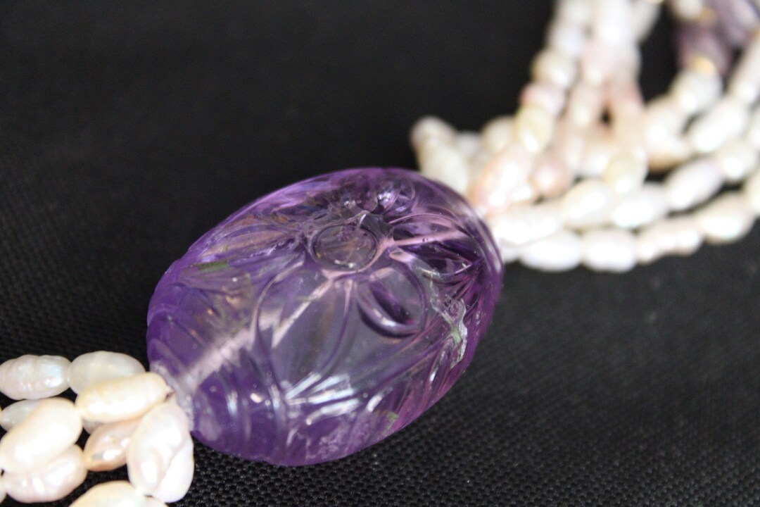 Rice Pearl & Carved Amethyst Necklace: 14kt Gold Clasp - Etsy