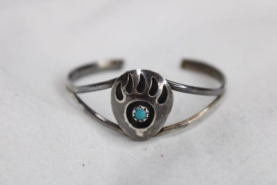 Navajo Bear Claw Bracelet, Native American Child’s Bracelet, Sleeping Beauty Turquoise Bracelet, Vintage Sterling Silver Cuff