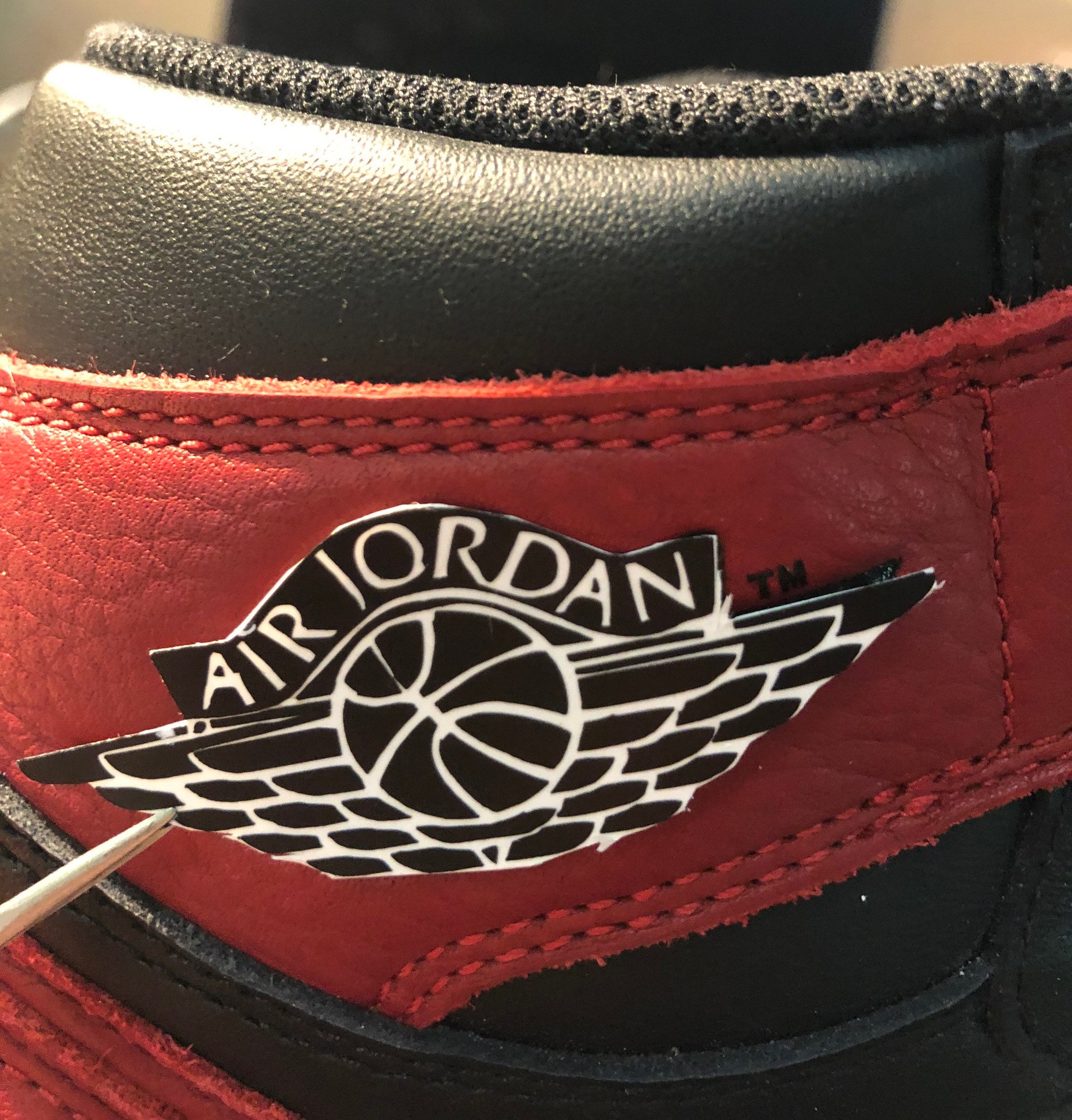 jordan logo wings