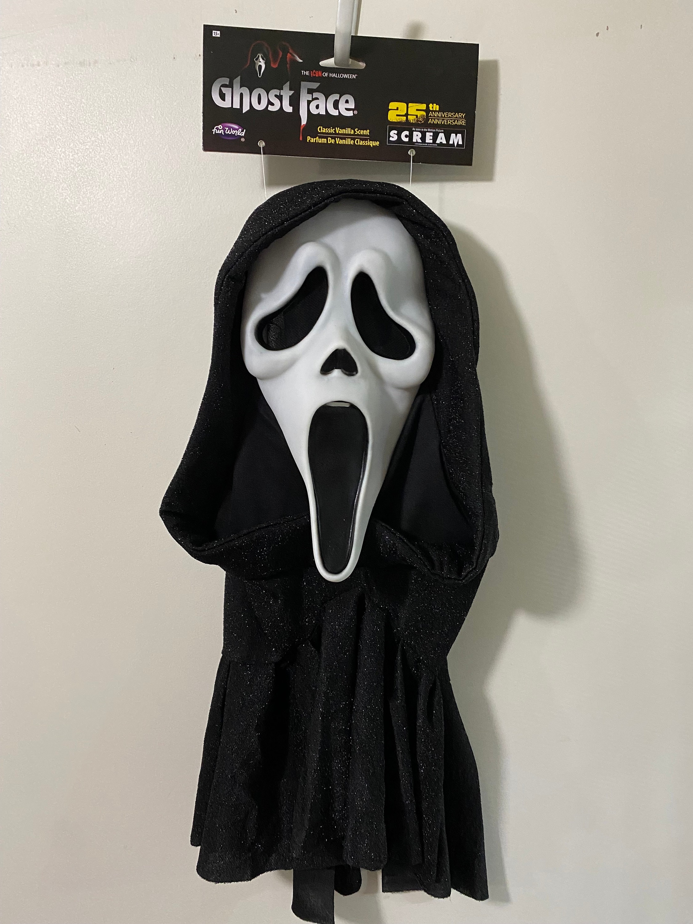 Fun World Adult Scream Ghostface 25th Anniversary Costume - One