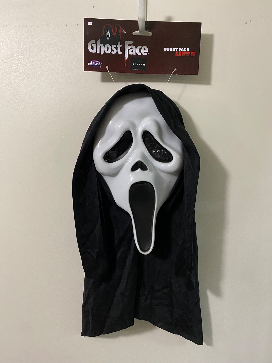 Fun World Inc. Officially Licensed Scream Bleeding Ghost Face Halloween  Scary Costume Male, Child, Black