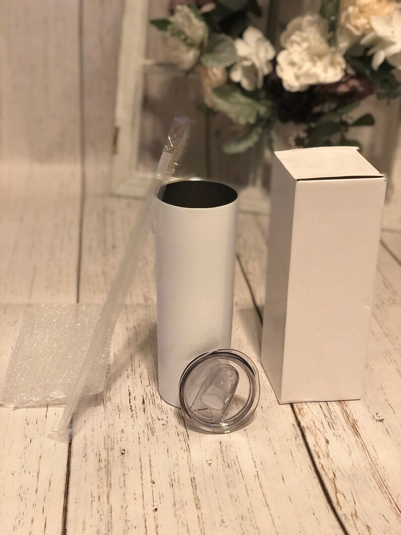 Download 20oz Skinny Tumbler Sublimation Blank with Plastic Straw ...