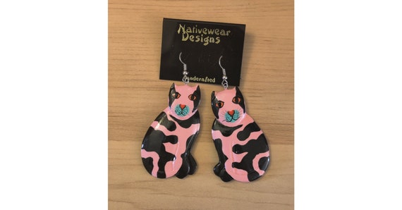 Funky 90s vintage wood pink hand-painted cat earr… - image 1