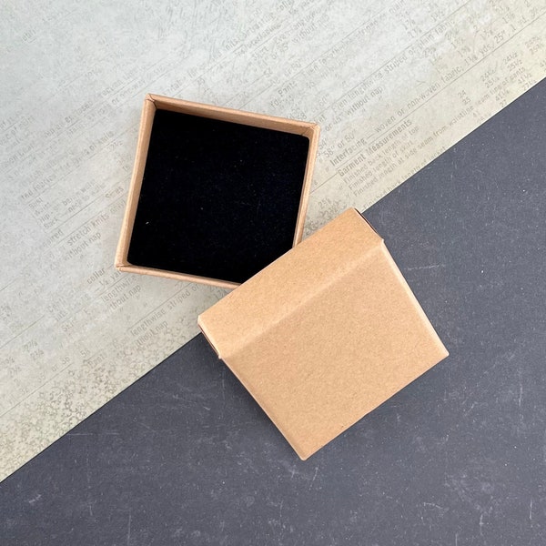 Ring Box. Cardboard box with Velvet cushion. Square. Tan color. 5 x 4.6 x 3.2 cm. Wholesale.