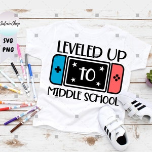 Nível até o Ensino Fundamental SVG PNG, Volta às Aulas, Formatura do Ensino Fundamental, Aluno da 6ª Série, Menino Gamer, Download Digital de arquivo de corte para Cricut