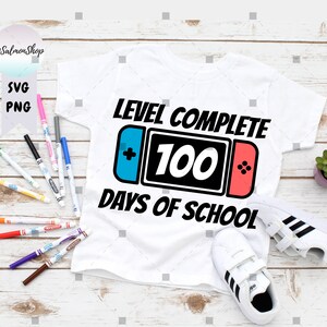 Nivel completado 100 días de escuela SVG PNG, 100 días de videojuego SVG, 100 días de jugador SVG, amante de los juegos, descarga digital de archivos de corte para Cricut