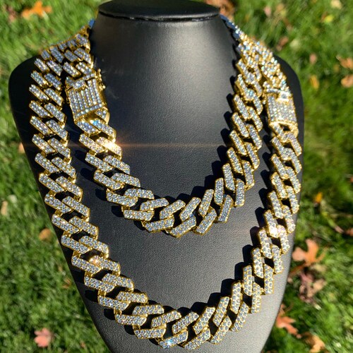 Iced Cuban Link Chain Choker White Gold 
