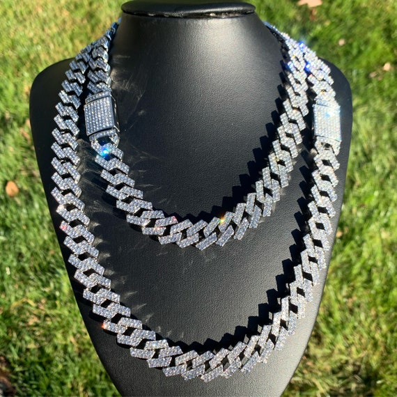 Iced Cuban Link Chain Choker White Gold 