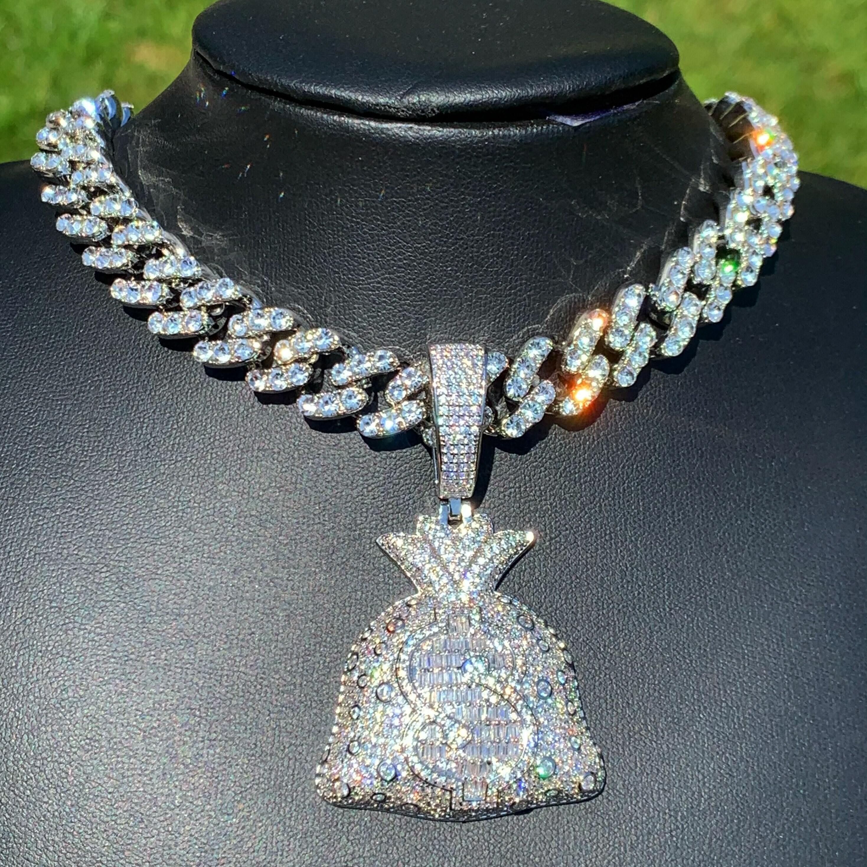Iced Cuban Link Chain Money Bag Pendant 