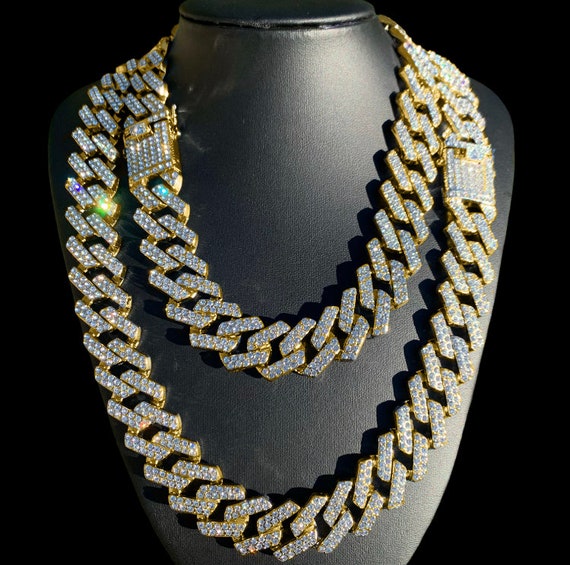 Iced Cuban Link Chain Gold 19mm Cuban 