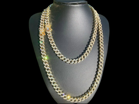 Iced Cuban Link Chain Necklace Gold 8mm 
