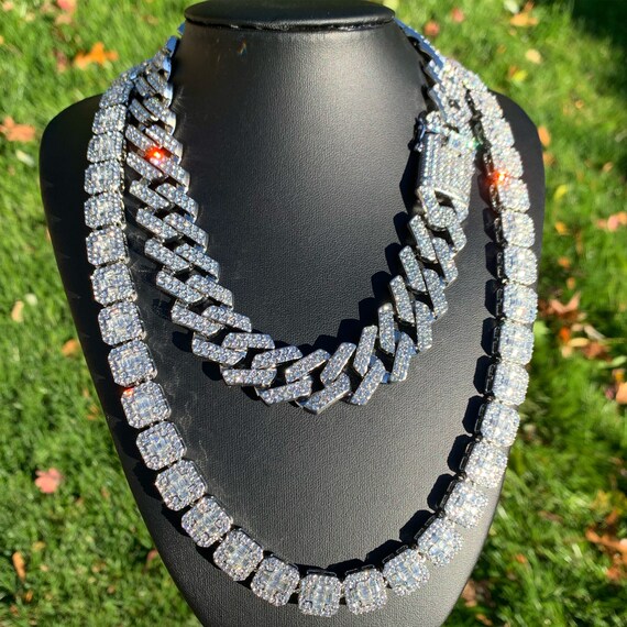 Iced Cuban Link Chain / Baguette Chain 