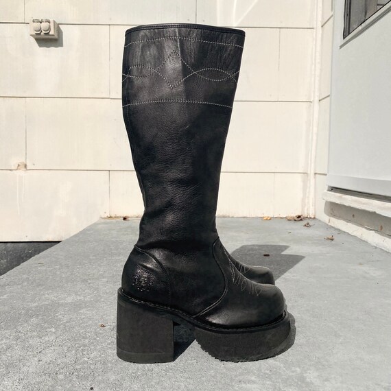 Vintage Muro platform sun boots