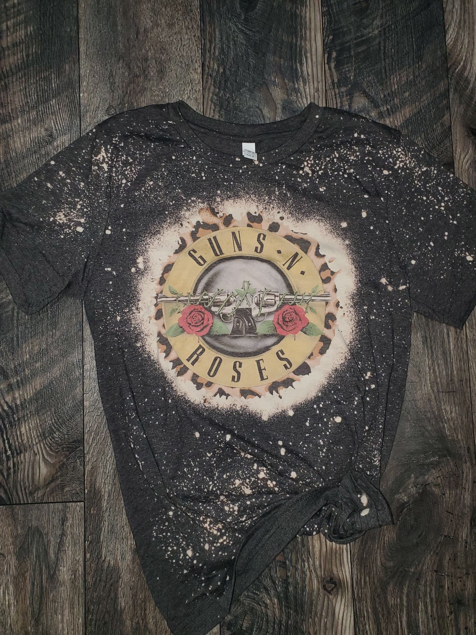 Guns and Roses Music Distressed 