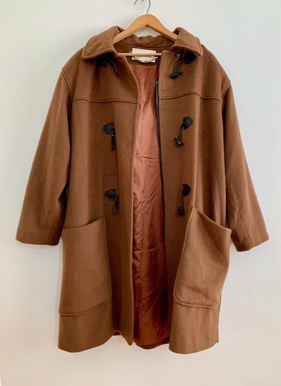 Vintage tobacco coloured women’s WOOL coat/ Women’