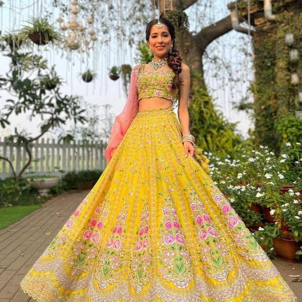 Yellow Color Designer Embroidery Work With Special Wedding Function Lehenga  And Indian Wedding Semi-Stitched Lenhega choli With Dupatta