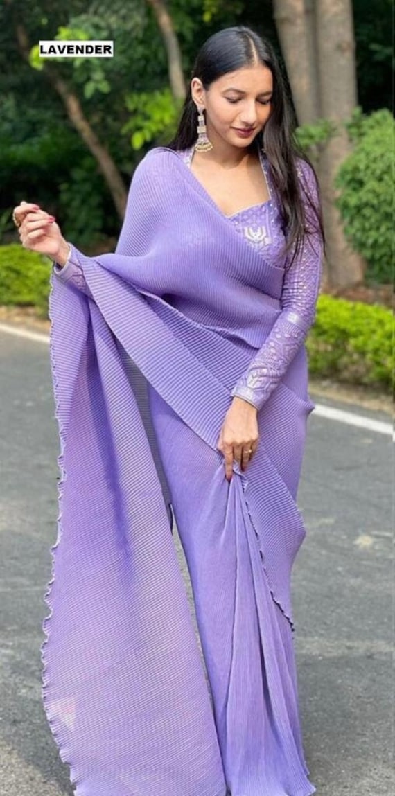 Lavender saree for wedding top