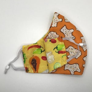 Reversible mask with adjustable elastic straps - Tacos and Animal Cookies