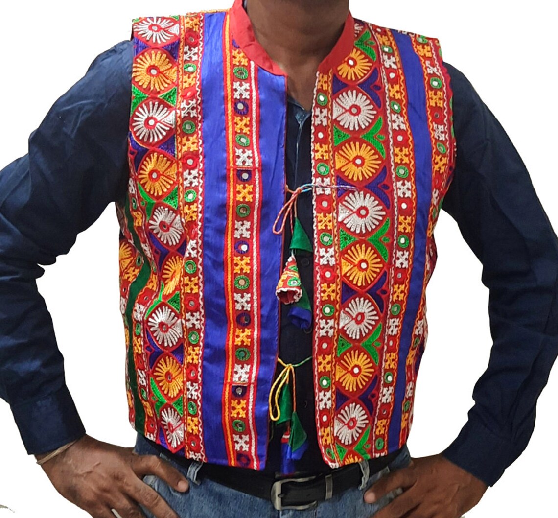 Kutch Embroidered Unisex Jacket Sleeveless Short Koti Gujarati Gamthi