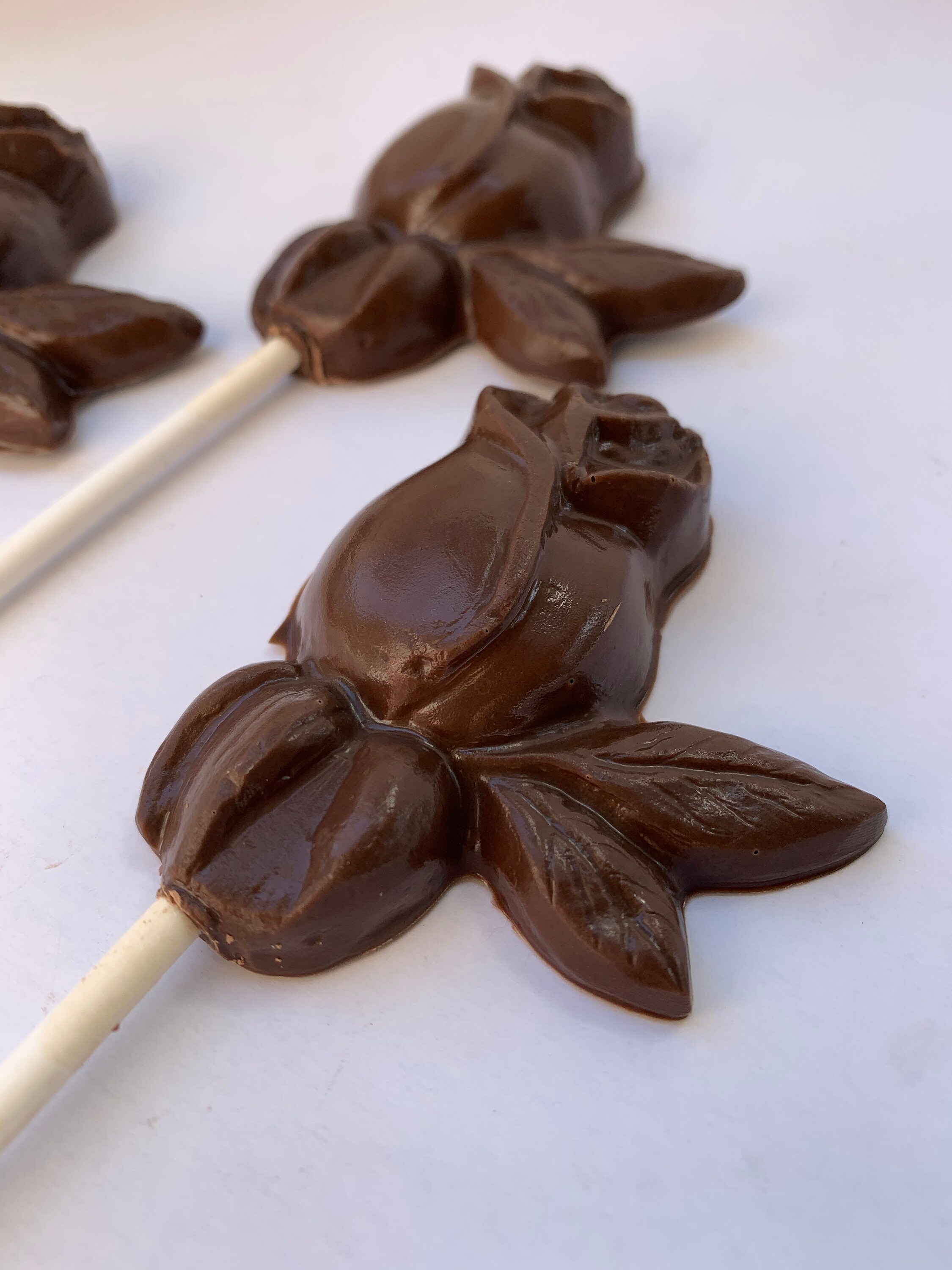 12 Chocolate Rose Pops Chocolate Rose Suckers Chocolate Rose Etsy