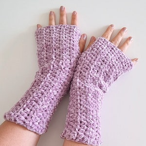 Crochet PATTERN, Fingerless Crochet Gloves, Warm Wrist Warmers, Fingerless Mitts Pattern, Texting Glove Crochet Pattern image 1