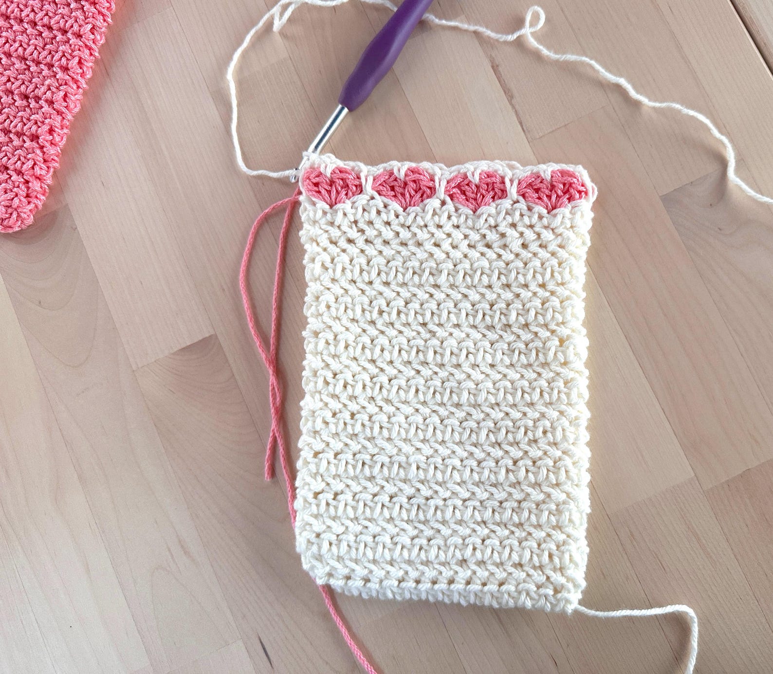 Crochet Bath Mitt Pattern, Heart Detail Wash Mitt (PDF Download) - Etsy