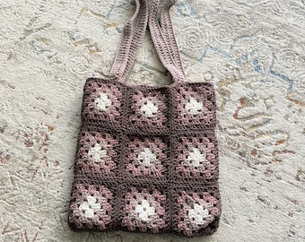 Granny Square Tote Bag Crochet Pattern, Market Bag (PDF Download)