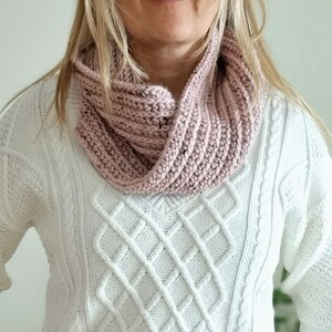 Crochet Cowl PATTERN, Easy Knit-Look Cowl Neck Warmer, Infinity Scarf Pattern image 2