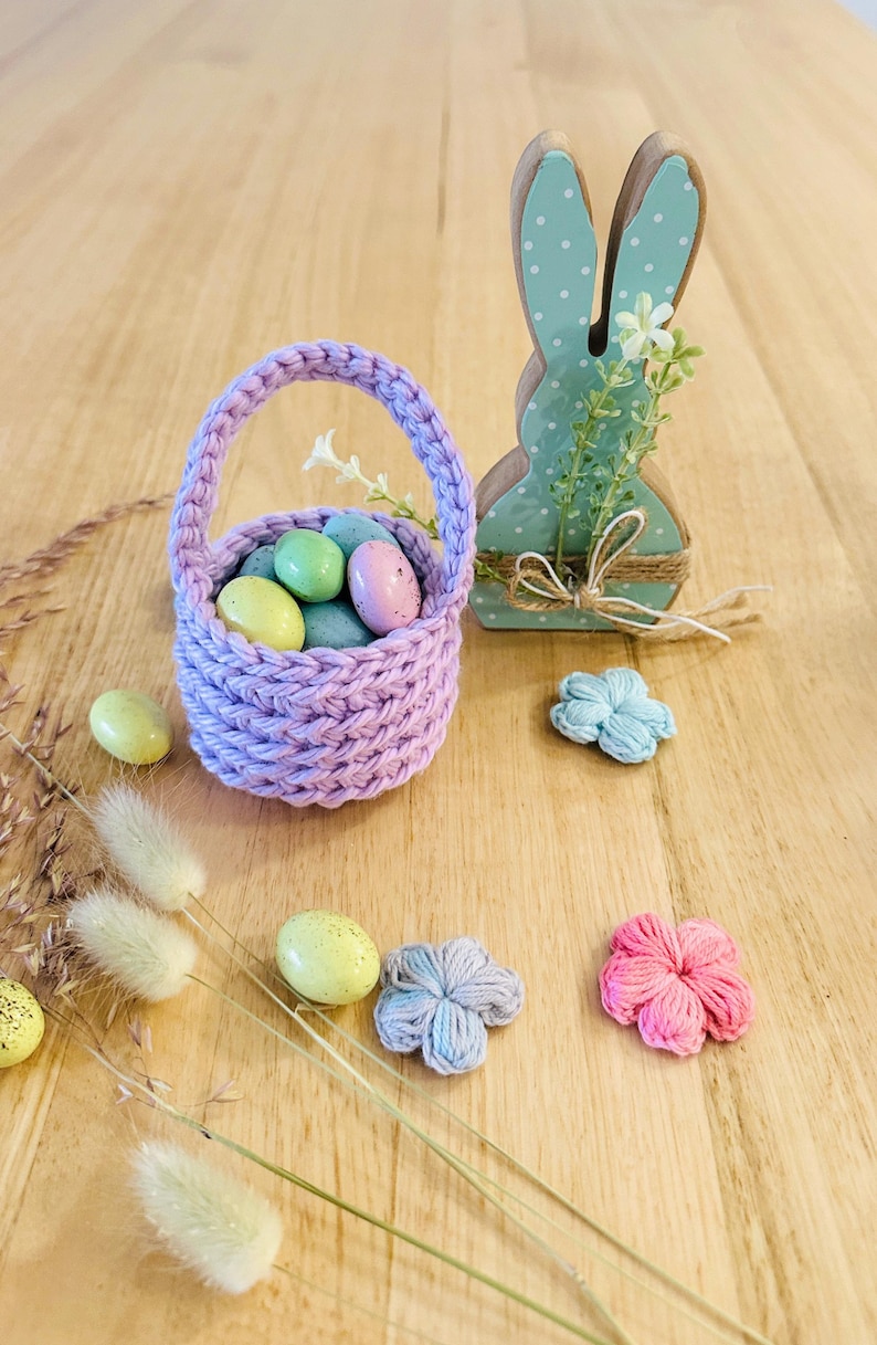 Crochet Easter Basket Pattern, Mini and Medium Sizes, Beginner Friendly, Easy Crochet Pattern with Handle, PDF Digital Download image 5