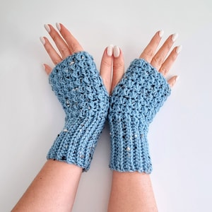 CROCHET PATTERN, Crochet Misty Fingerless Gloves, Wrist Warmers Pattern, Fingerless Mitts Pattern, PDF