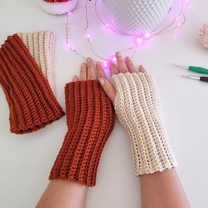 CROCHET PATTERN, Crochet Fingerless Gloves Pattern, Wrist Warmers Pattern, Fingerless Mitts Pattern, PDF