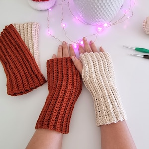 Feminine Lacey Fingerless Gloves CROCHET PATTERN Crochet Fingerless Glove  Pattern Crochet Gloves Texting Glove Pattern 