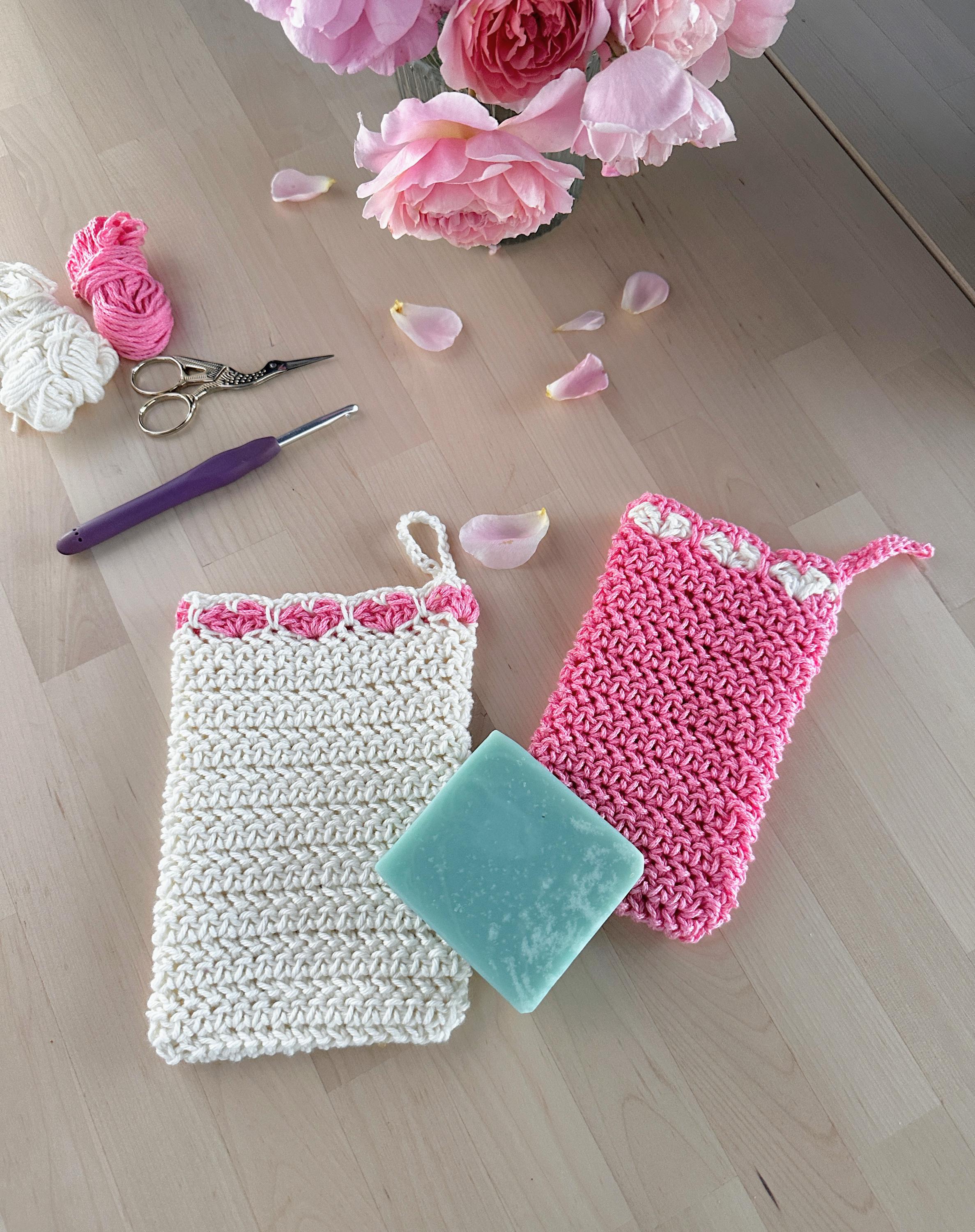Crochet Bath Mitt Pattern, Heart Detail Wash Mitt (PDF Download) - Etsy