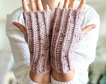 CROCHET PATTERN, Crochet Hand Warmers, Wrist Warmers Pattern, Fingerless Gloves Crochet Pattern, PDF