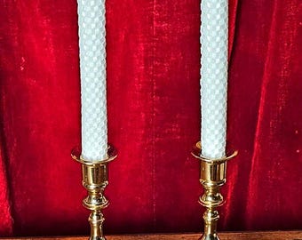 Anni '50 - Una coppia di candelieri BALDWIN di altissima qualità con basi ottagonali e forme a balaustro.