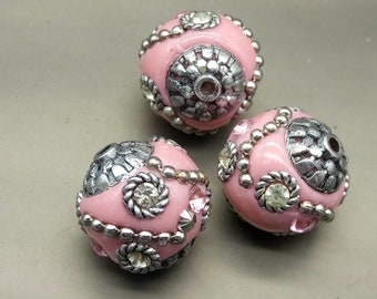 1 or 2 Kashmiri beads - 18 mm - hole 1.5 mm - pink and silver colored - handmade beads - ethnic - very good quality