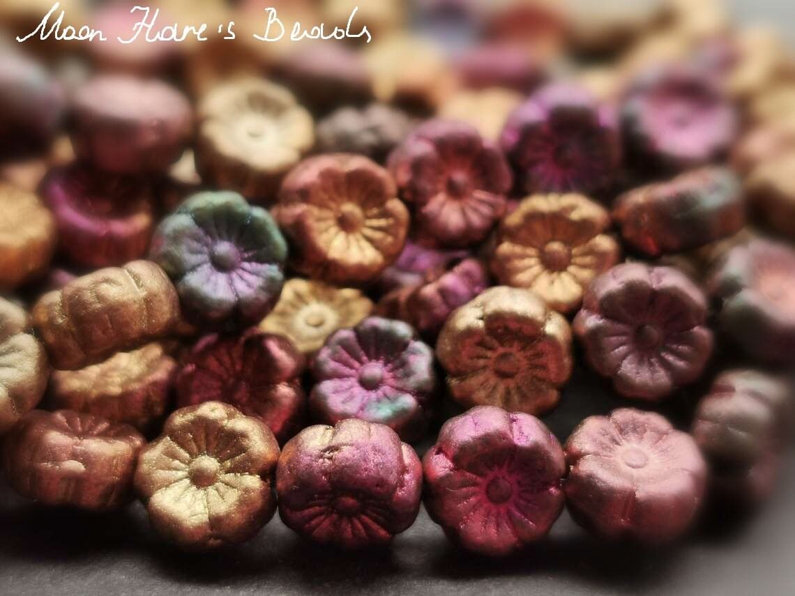 10 HAWAIIAN FLOWERS 8 mm - Hibiscus Rainbow Metallic - B_759