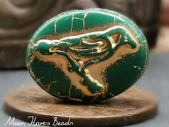 1 Large Focal Bead 22 X 16 Mm Raven Hunter Green Opaque With