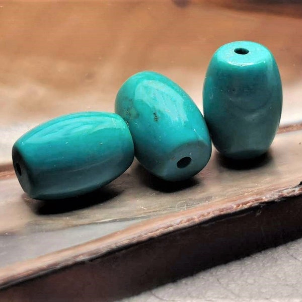 10 beautiful turquoise beads 10 x 14 mm - barrel - olive - natural beads - polished - deep blue-green color - stone beads