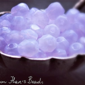 50 Fire-POLISHED BALLS 4 mm - Wisteria Opal - rare color - translucent - Bohemian faceted glass beads (CZ_699)