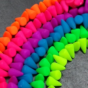 Bohemian NEON Mini Spikes 5 x 8 mm - from 20 pieces - Matte - various colors individually or as a set - Bright colors - Boho - N_12