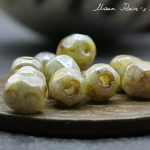 50 Fire-Polished Beads 4 mm - Light Olive Luster Picasso - opaque - Bohemian faceted glass beads - elegant color - B_730