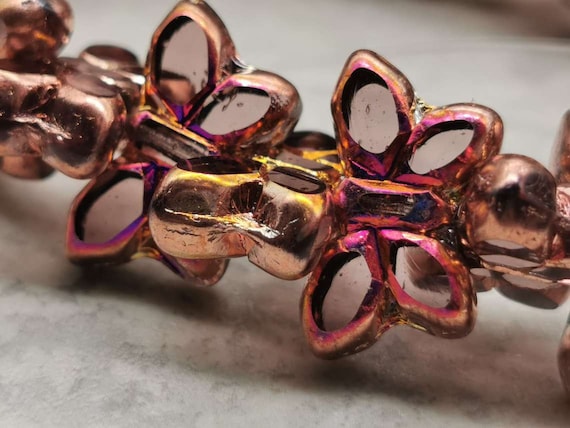 蝶2匹または4匹 20 x 12 mm - テーブルカット - ボヘミアンガラス 