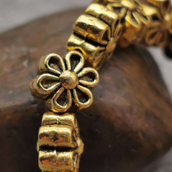 10 Metallische Perlen Blüten 6 mm - Altgold - Zwischenperlen f. Armbänder u. Ketten - Legierung - M_39