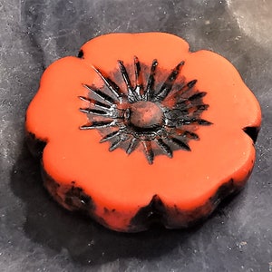 1 large Hawaii flower bead 22 mm - Table Cut - Orange opaque MATT with black - Limited Edition, Bohemian glass beads - Hibiscus flowers - B_375