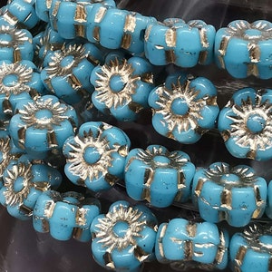 20 Hawaiian flower beads 6 mm - Bohemian glass - double-sided - turquoise blue opaque with light gold - pressed beads - flowers - hibiscus - B_451