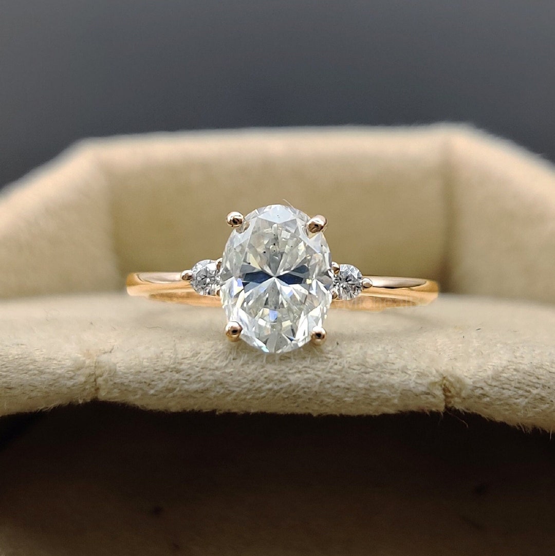 Oval Stackable Rings Pretty Stackable Engagement Ring Oval Cut Moissanite Ring - Etsy